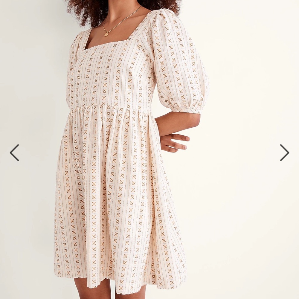 Madewell Square-Neck Puff-Sleeve Dress in Jacquard Stripe